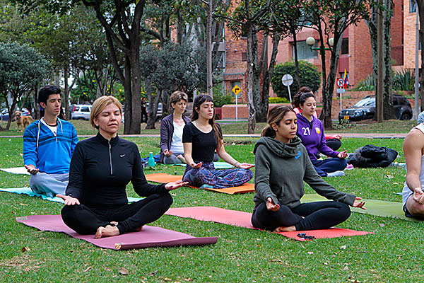 Sesión de yoga con María Omaña